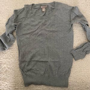 Gray sweater with dots detail